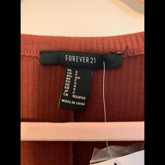 Dress - Picture 3 of 4